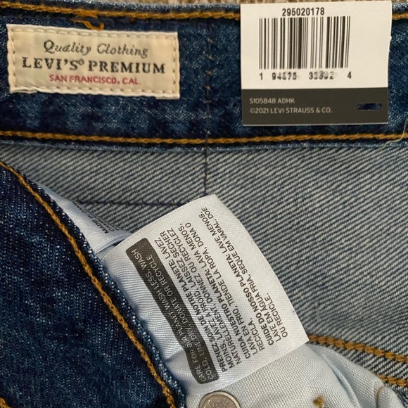 High Rise Skinny Levi’s Jeans Button Fly Size 4 NWT - Picture 5 of 5